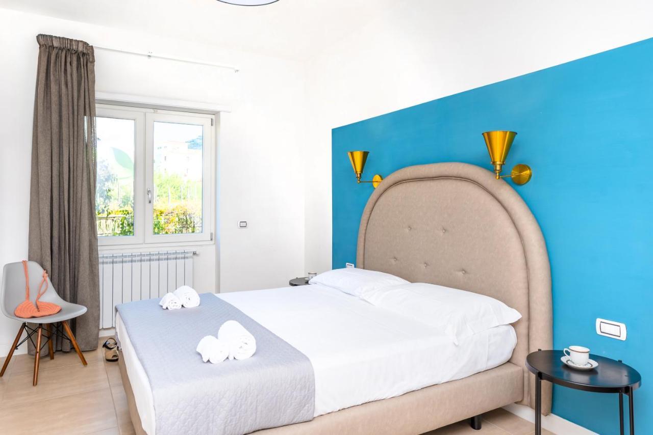Mako Sorrento Suites Ngoại thất bức ảnh